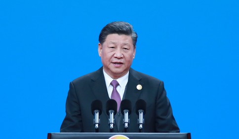習近平出席高峰論壇開幕式并發表主旨演講